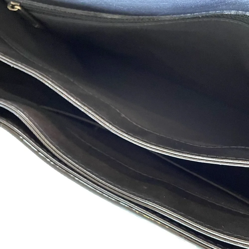 CHANEL Reverso Boy Flap Bag Patent Large in Midnight Blue